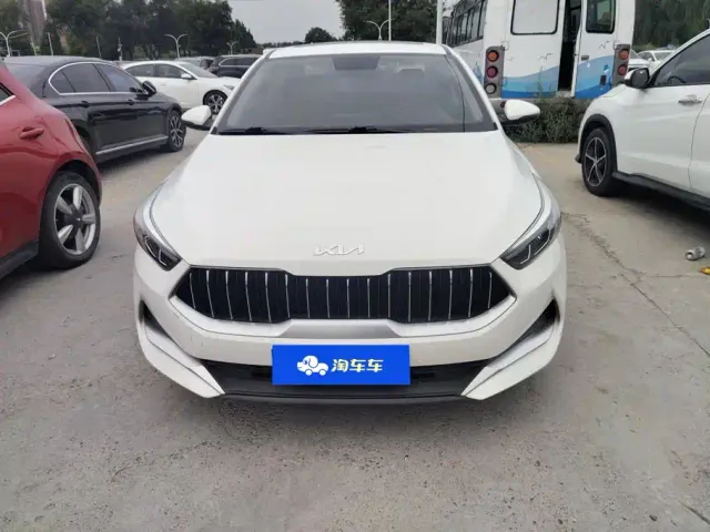 Kia K3 — Фото автомобиля 2