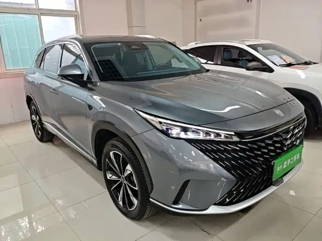 Roewe RX5 — Фото автомобиля 3