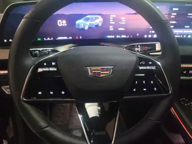 Cadillac XT5 — Фото автомобиля 15