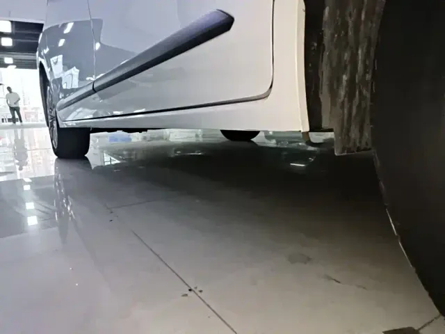 Wuling Jiachen — Фото автомобиля 21
