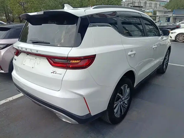 Geely Vision X6 — Фото автомобиля 6