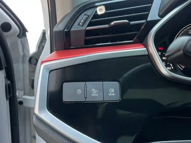 Audi Q3 — Фото автомобиля 25