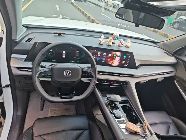 Changan CS75 Plus — Фото автомобиля 9