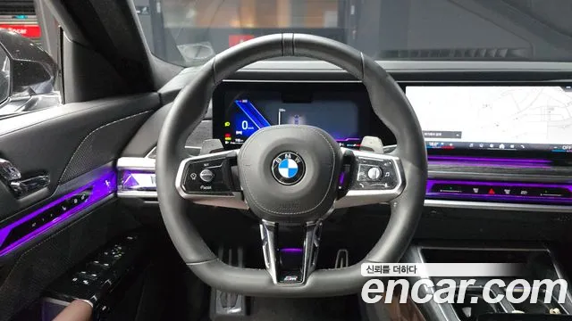 BMW 7 Series G70 — Фото автомобиля 18