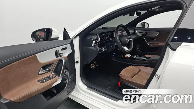 Mercedes-Benz CLA-Class — Фото автомобиля 9