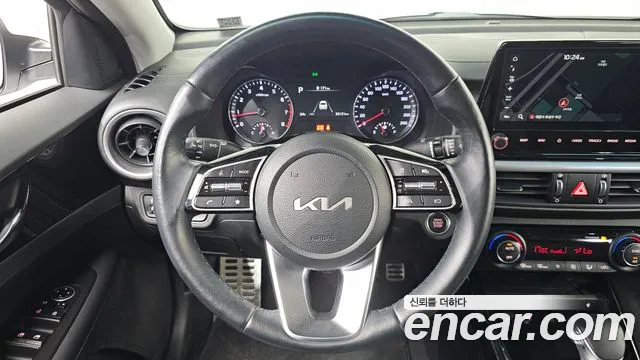 Kia K3 Generation 2 — Фото автомобиля 13