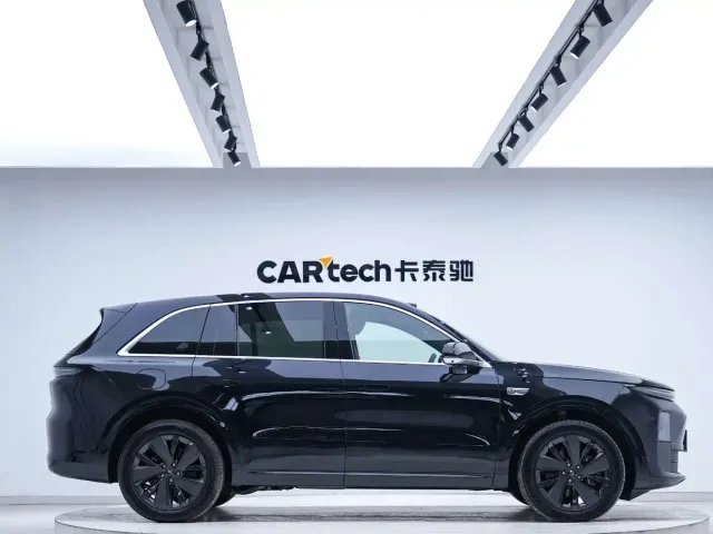 Li Auto L6 — Фото автомобиля 4