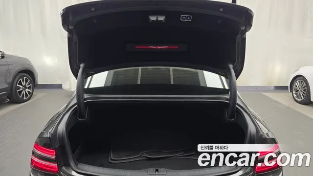Genesis G80 Бензин 2.5 турбо AWD — Фото автомобиля 19