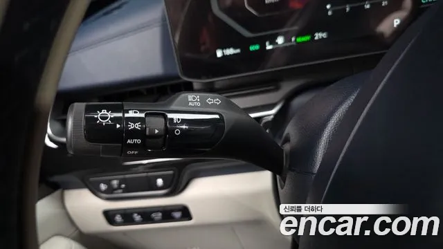 Kia Carnival 4th Gen — Фото автомобиля 28