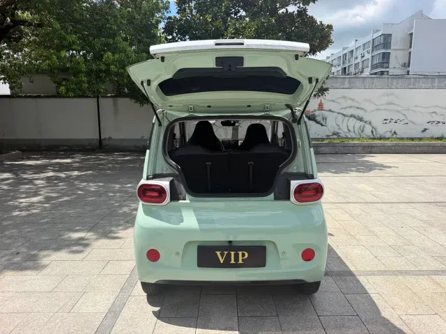 Wuling Hongguang Mini EV — Фото автомобиля 4