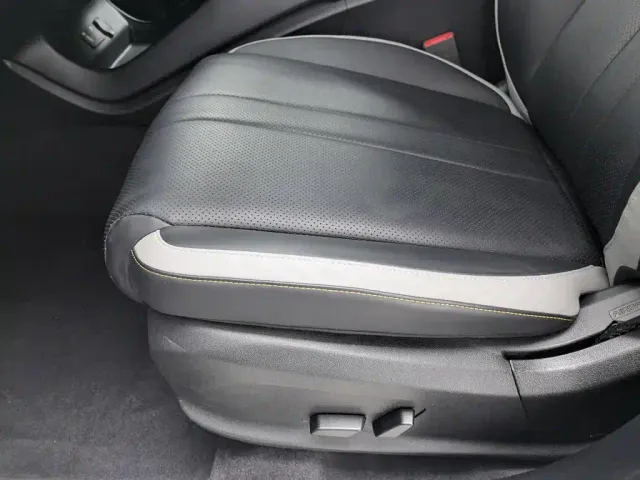 BYD Seal 05 DM-i — Фото автомобиля 20