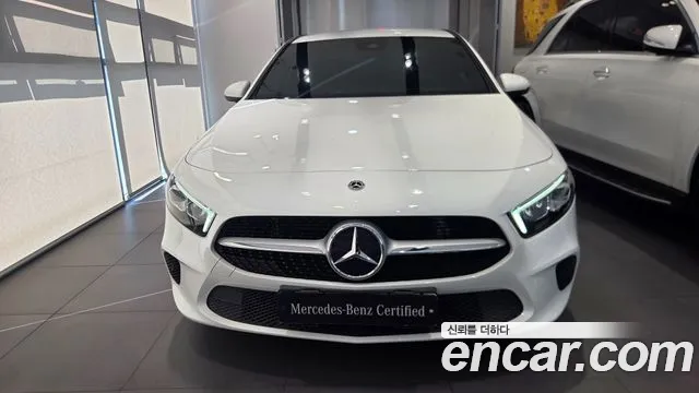 Mercedes-Benz A-Class W177 — Фото автомобиля 2