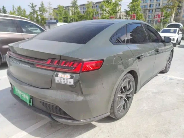 BYD Han — Фото автомобиля 6