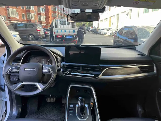 Haval H6 — Фото автомобиля 9