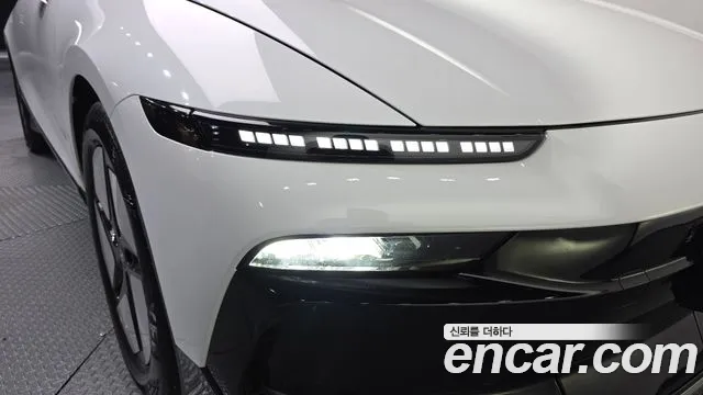 Hyundai Ioniq 6 New — Фото автомобиля 7