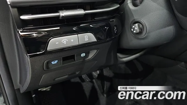 Genesis G80 Бензин 2.5 турбо AWD — Фото автомобиля 12