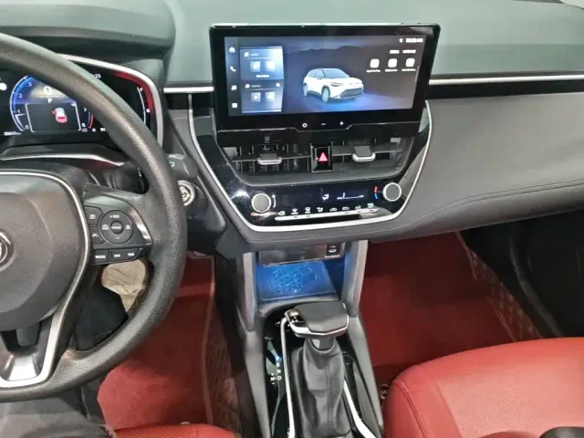 Toyota Frontlander — Фото автомобиля 12