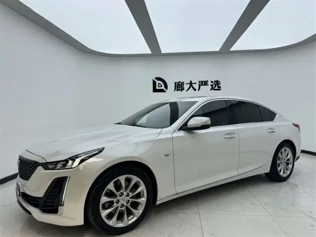 Фотография автомобиля — Cadillac CT5