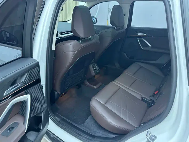 BMW X1 — Фото автомобиля 14
