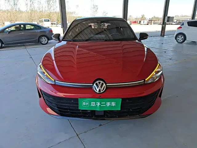 Volkswagen Lamando — Фото автомобиля 2