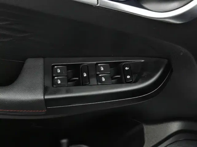Geely Vision X3 — Фото автомобиля 9