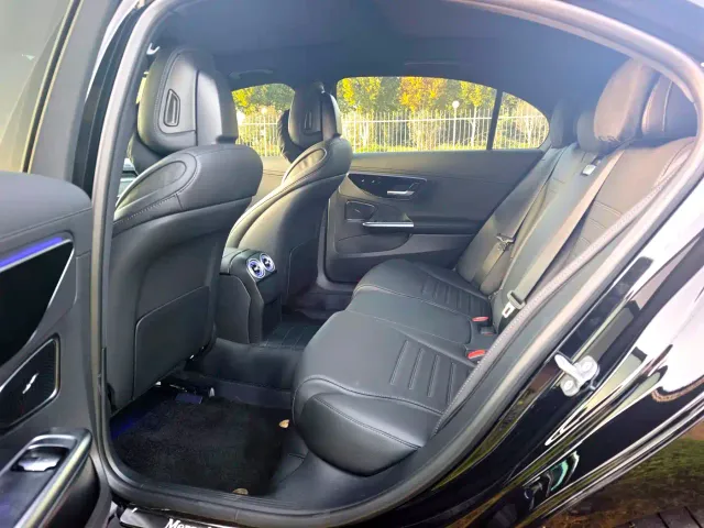 Mercedes-Benz C-Class — Фото автомобиля 22