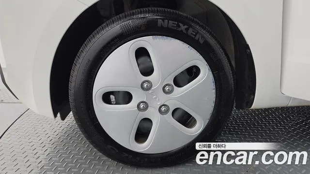 Kia RAY Новый Kia Ray Фургон — Фото автомобиля 5