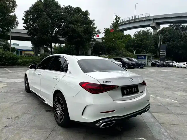 Mercedes-Benz C-Class — Фото автомобиля 9