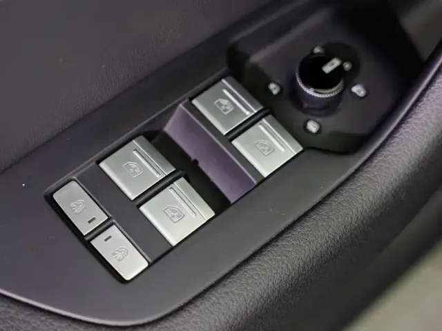 Audi A6L — Фото автомобиля 13