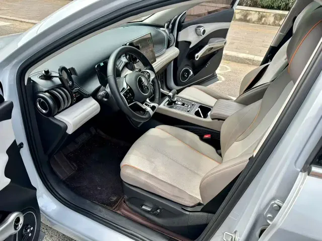 BYD Yuan PLUS — Фото автомобиля 6