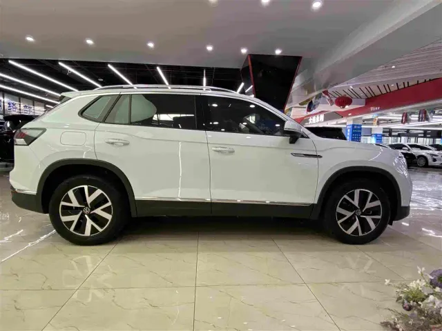 Volkswagen Tayron 2024 330TSI 2WD Luxury Plus Advanced — Фото автомобиля 15