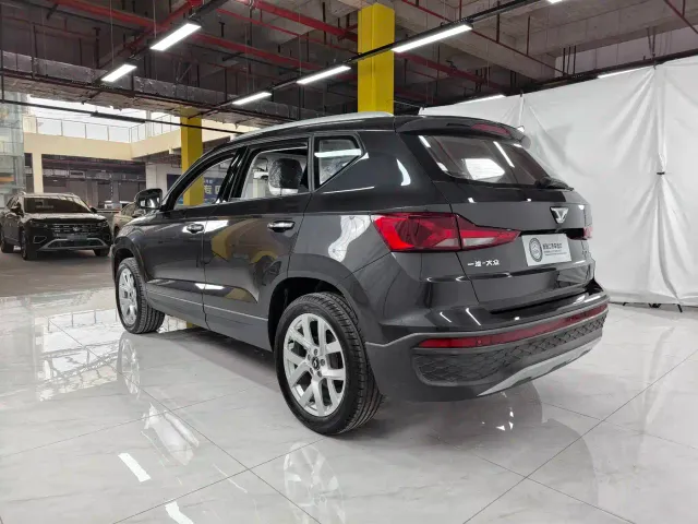 Jetta VS5 — Фото автомобиля 8
