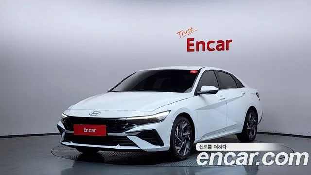 Фотография автомобиля — Hyundai AVANTE