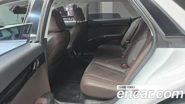Hyundai Grandeur — Фото автомобиля 11