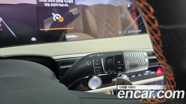 Genesis GV70 — Фото автомобиля 28