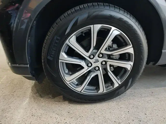 Ford Explorer — Фото автомобиля 22