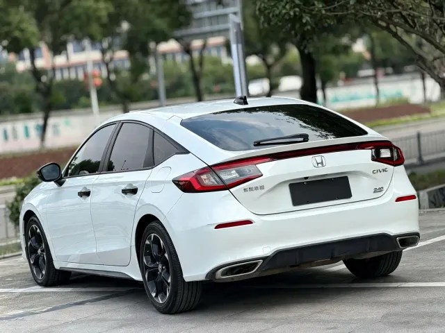 Honda Civic — Фото автомобиля 10