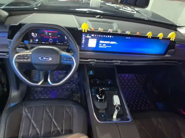 Ford Edge — Фото автомобиля 9