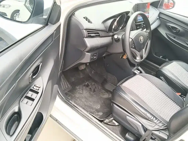 Toyota YARiS L Zhi Xuan — Фото автомобиля 15