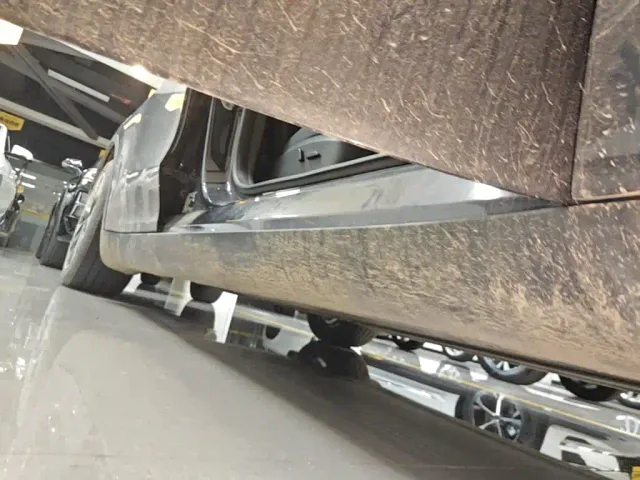 Tesla Model Y — Фото автомобиля 20