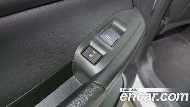 ChevroletGMDaewoo Trailblazer Trailblazer 1.3 турбо 4WD — Фото автомобиля 18