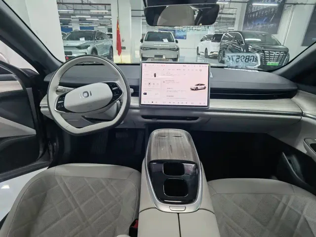 Changan Qiyuan A07 — Фото автомобиля 5
