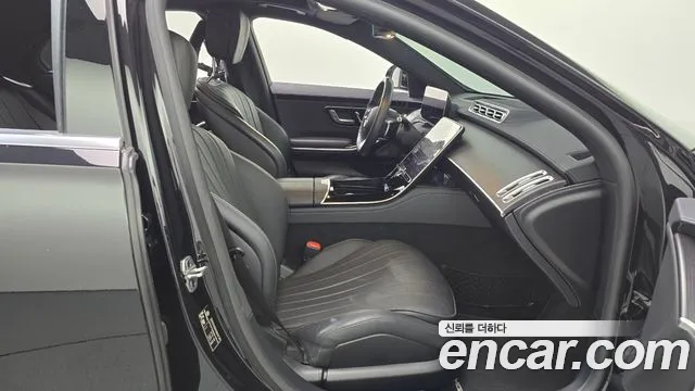 Mercedes-Benz S-Class W223 — Фото автомобиля 16
