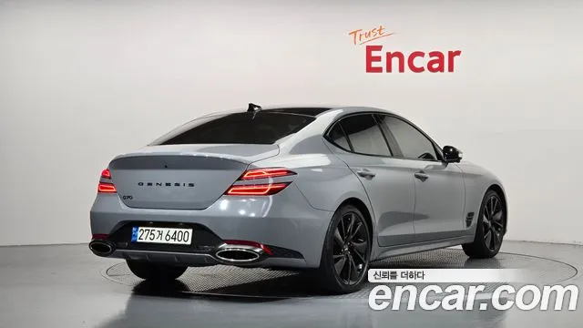 Genesis G70 New — Фото автомобиля 2