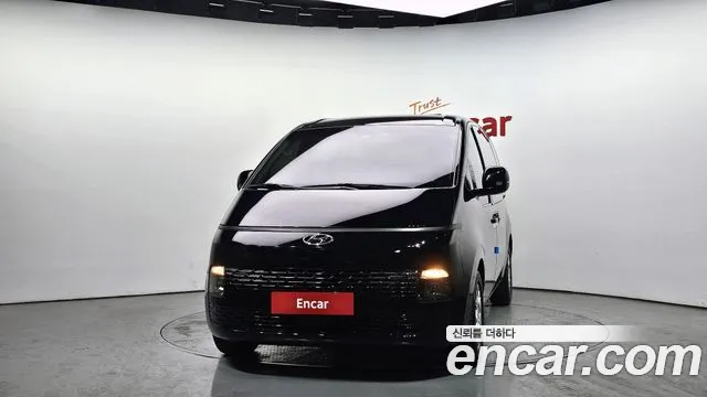 Hyundai Staria Staria Tourer 9 мест — Фото автомобиля 3