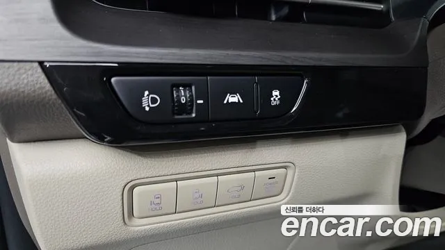 Kia Canival Carnival 4 поколение Дизель 9 мест Signature — Фото автомобиля 20
