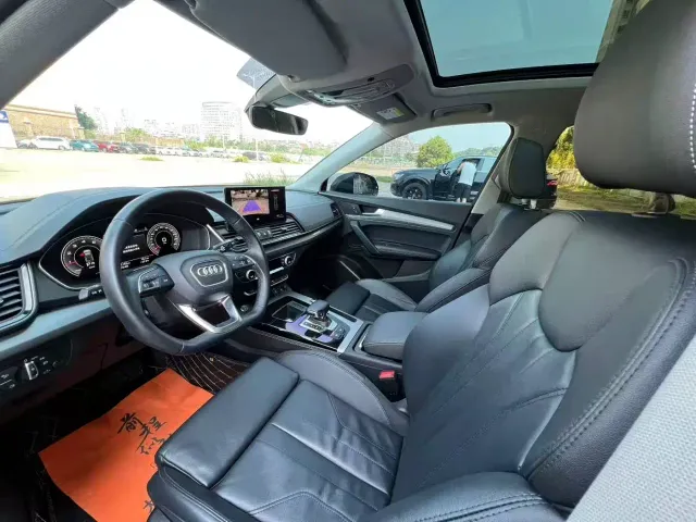 Audi Q5L — Фото автомобиля 4