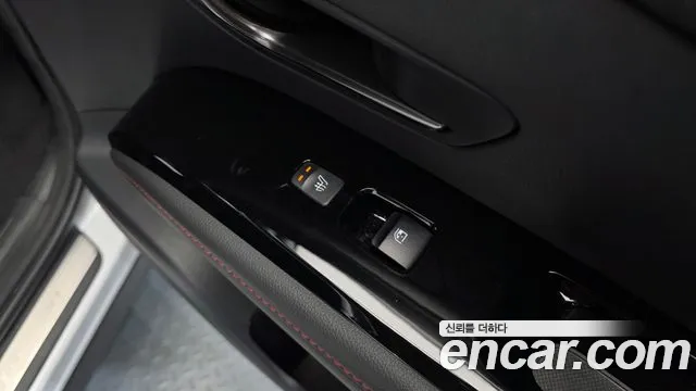 Hyundai Tucson Tucson (NX4) Бензин 1.6 турбо 2WD — Фото автомобиля 18