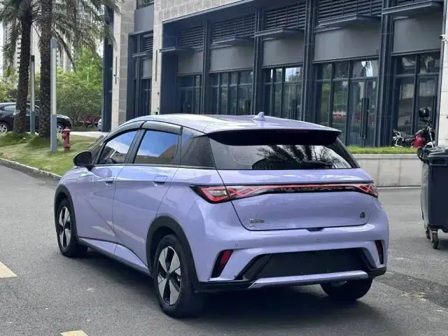BYD Dolphin — Фото автомобиля 13