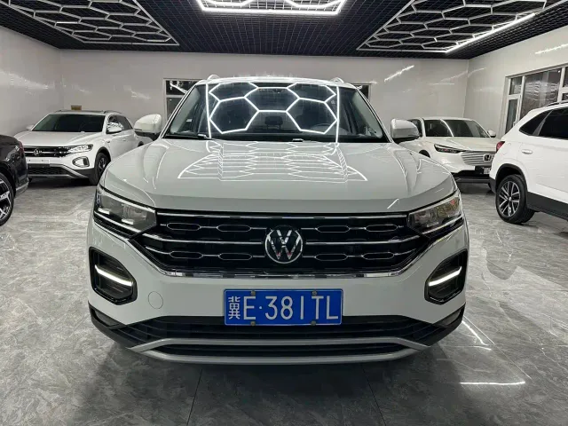 Фотография автомобиля — Volkswagen Tayron